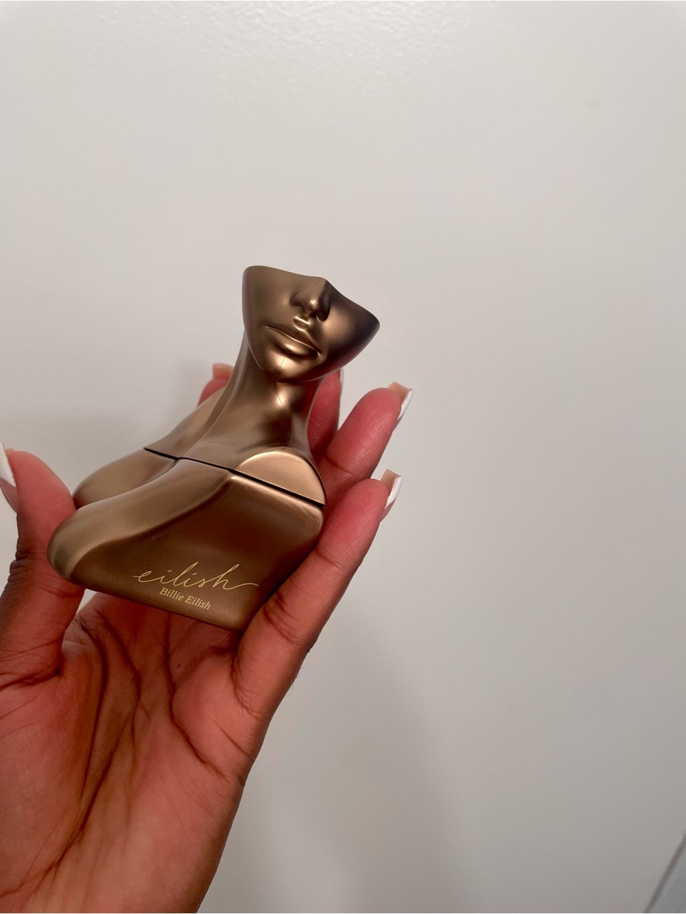 Billie Eilish perfume